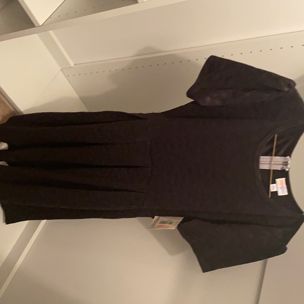 LuLaRoe Amelia NWT Large Black